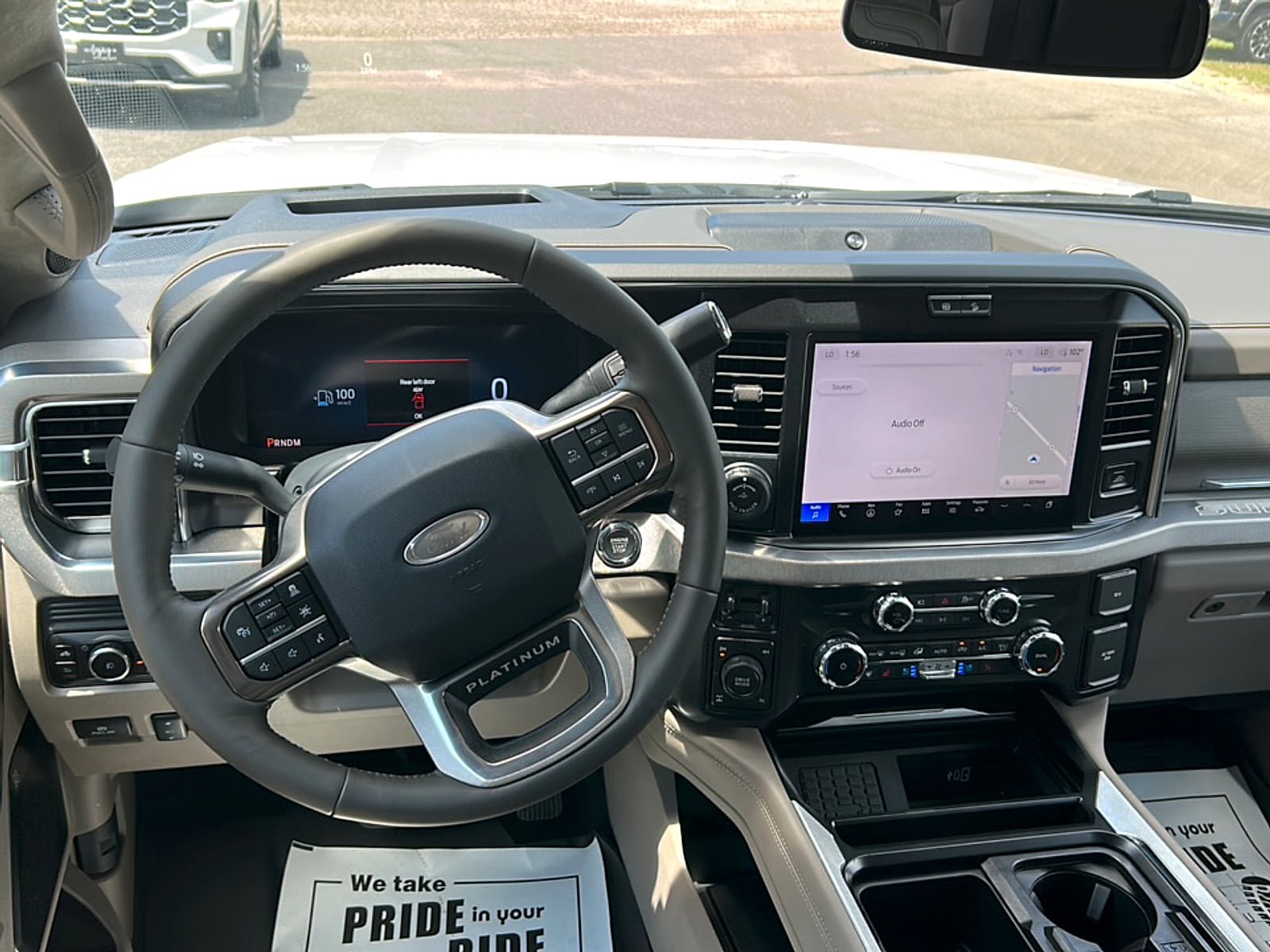 New 2026 Ford F250 Platinum w/ Platinum Plus Package AWD/4WD image 9
