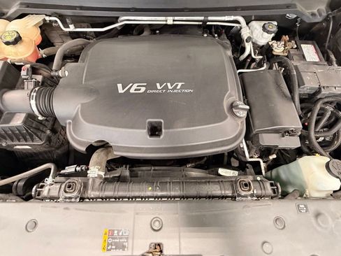 Used 2018 GMC Canyon SLT w/ Driver Alert Package image 49