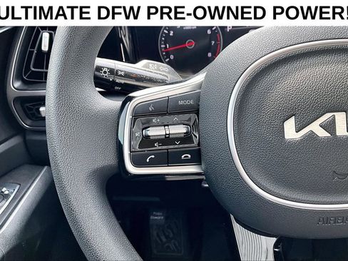 Used 2022 Kia Sorento LX FWD image 23