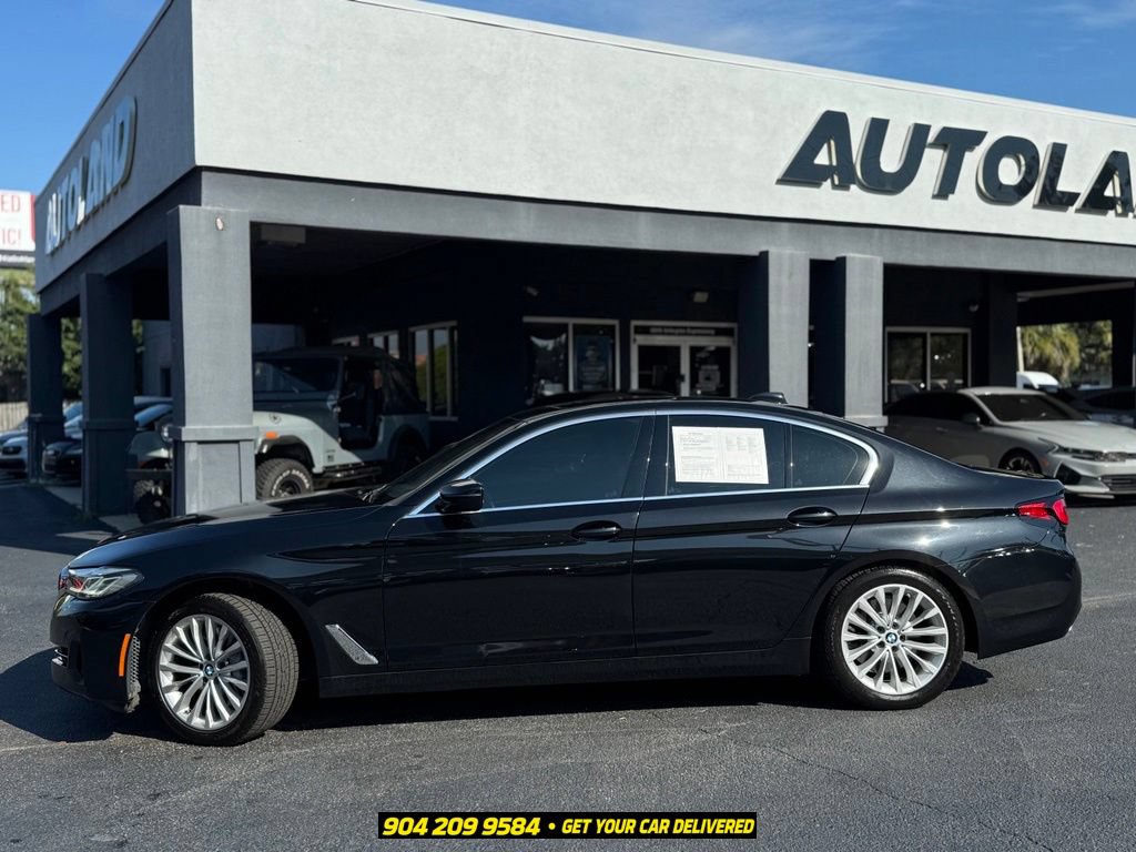 Used 2021 BMW 540i xDrive w/ Premium Package AWD/4WD image 4