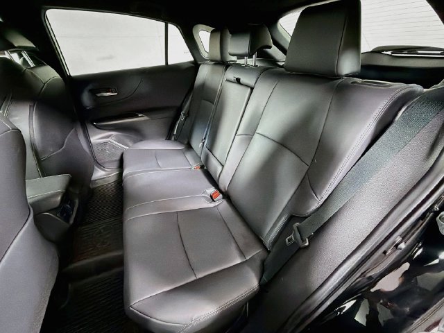 Used 2024 Toyota Venza XLE AWD/4WD image 31