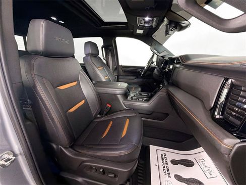 Used 2024 GMC Sierra 2500 AT4 w/ AT4 Premium Plus Package image 31