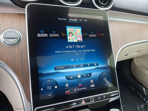 Certified 2022 Mercedes-Benz C 300 4MATIC Sedan image 16