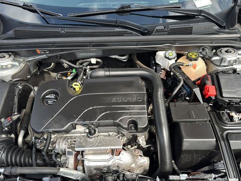 Used 2024 Chevrolet Malibu LT image 24