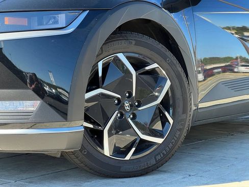Certified 2024 Hyundai Ioniq 5 SEL AWD/4WD image 2