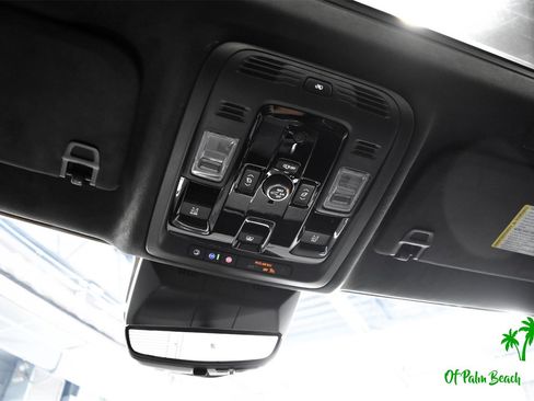 Used 2026 Cadillac Escalade V w/ LPO, ONYX Package image 45