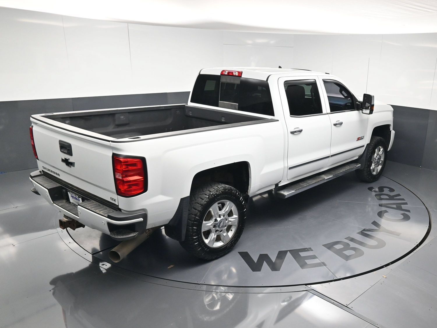 Used 2017 Chevrolet Silverado 2500 LTZ w/ Duramax Plus Package AWD/4WD image 35