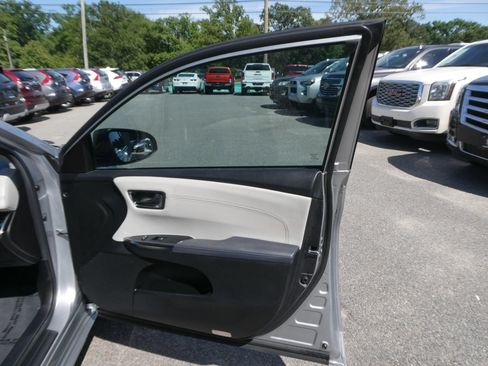 Used 2015 Toyota Avalon XLE Premium FWD image 27