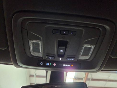 Used 2020 GMC Sierra 1500 SLT AWD/4WD image 64