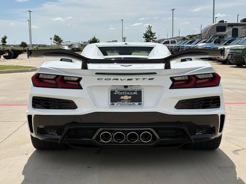 Used 2026 Chevrolet Corvette Z06 RWD image 6