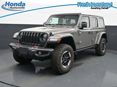 Used 2022 Jeep Wrangler Unlimited Rubicon w/ Dual Top Group AWD/4WD image 4