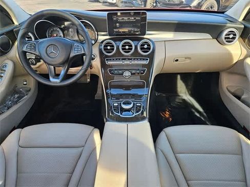 Used 2018 Mercedes-Benz C 300 4MATIC Sedan image 15