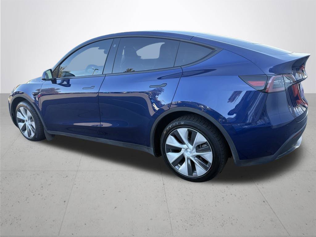 Used 2023 Tesla Model Y Long Range AWD/4WD image 9