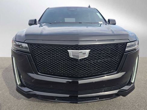 Used 2021 Cadillac Escalade Sport w/ Driver Assist Tech Package image 8