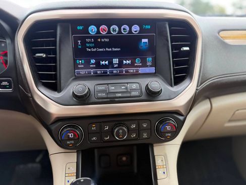 Used 2018 GMC Acadia Denali FWD image 18