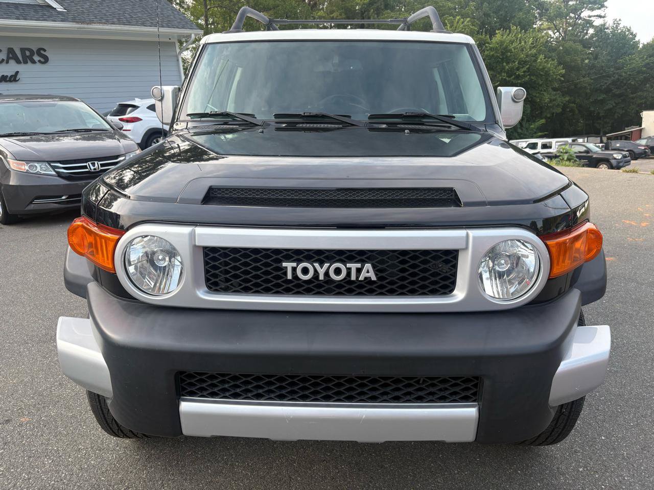 Used 2014 Toyota FJ Cruiser 2WD w/ Convenience Package image 7