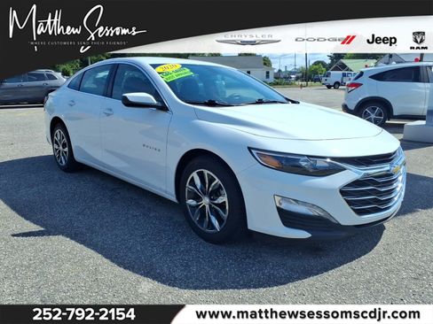 Used 2020 Chevrolet Malibu LT FWD image 1