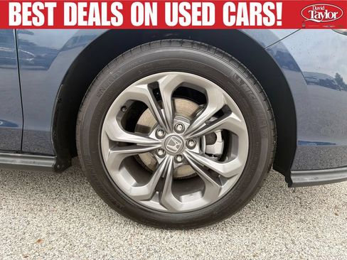 Used 2024 Honda Accord EX image 31
