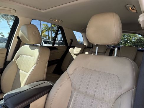 Used 2016 Mercedes-Benz GLE 350 GLE 350 w/ Premium Package image 43