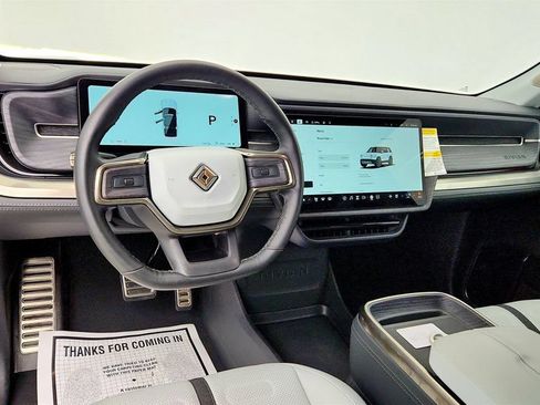 Used 2024 Rivian R1S Adventure AWD/4WD image 12
