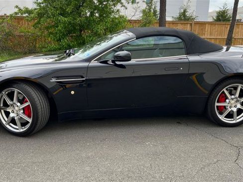 Used 2008 Aston Martin V8 Vantage Roadster RWD image 6