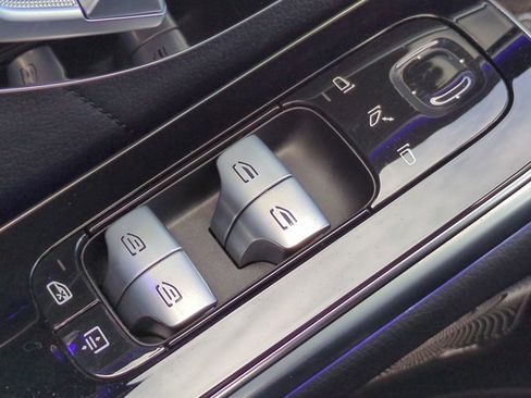 Certified 2022 Mercedes-Benz S 580 S 580 image 24