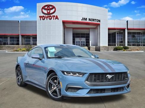 Used 2024 Ford Mustang Coupe RWD image 1