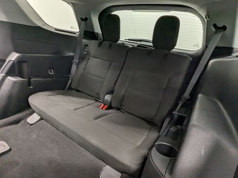 Certified 2023 Ford Explorer XLT w/ Class IV Trailer Tow Package image 20