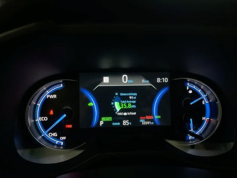 Used 2025 Toyota RAV4 XLE AWD/4WD image 15