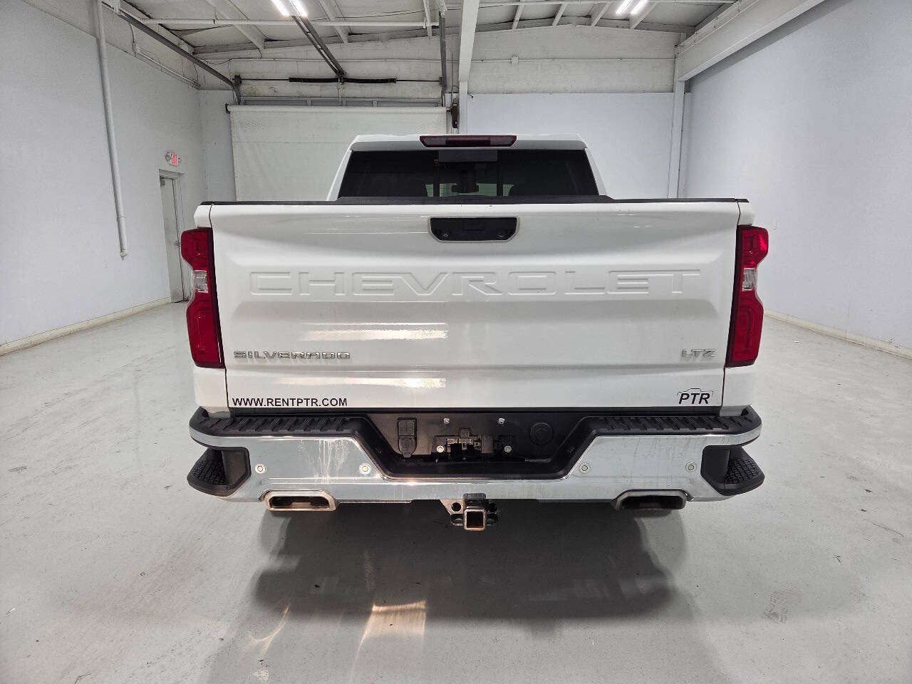 Used 2023 Chevrolet Silverado 1500 LTZ w/ LTZ Convenience Package II AWD/4WD image 8