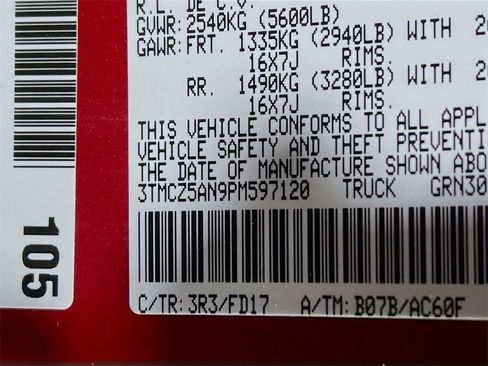 Certified 2023 Toyota Tacoma TRD Off-Road image 29