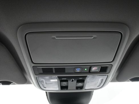 Used 2023 Honda Odyssey Touring image 17