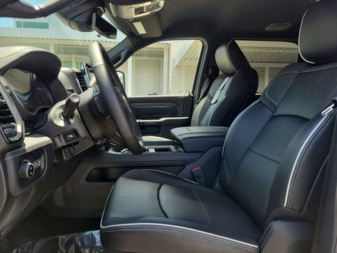 New 2026 RAM 2500 Limited AWD/4WD image 12