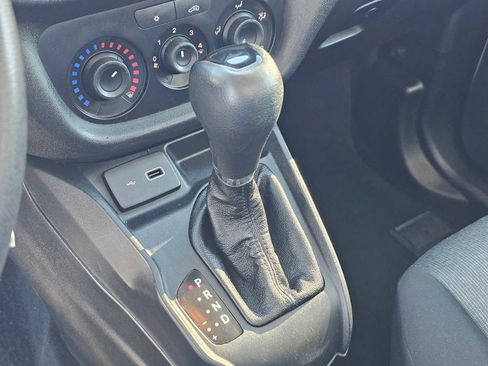 Used 2022 RAM ProMaster City Tradesman image 30