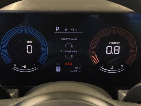 Used 2025 Hyundai Sonata SEL FWD image 23