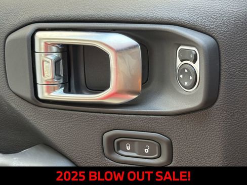 New 2025 Jeep Wrangler Sahara image 21