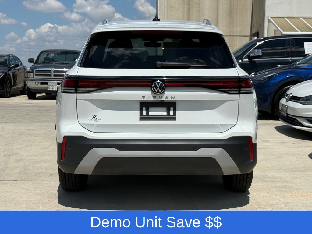 Used 2025 Volkswagen Tiguan S FWD image 6