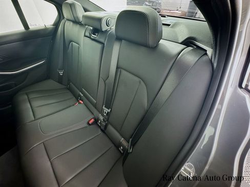 Used 2025 BMW 330i xDrive Sedan w/ Premium Package AWD/4WD image 25