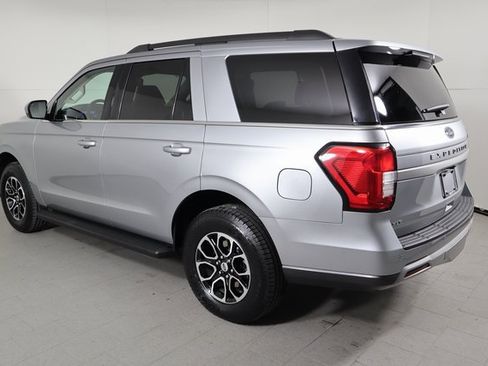 Used 2024 Ford Expedition XLT image 8