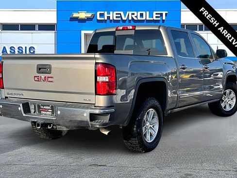 Used 2017 GMC Sierra 1500 SLE w/ SLE Value Package image 5