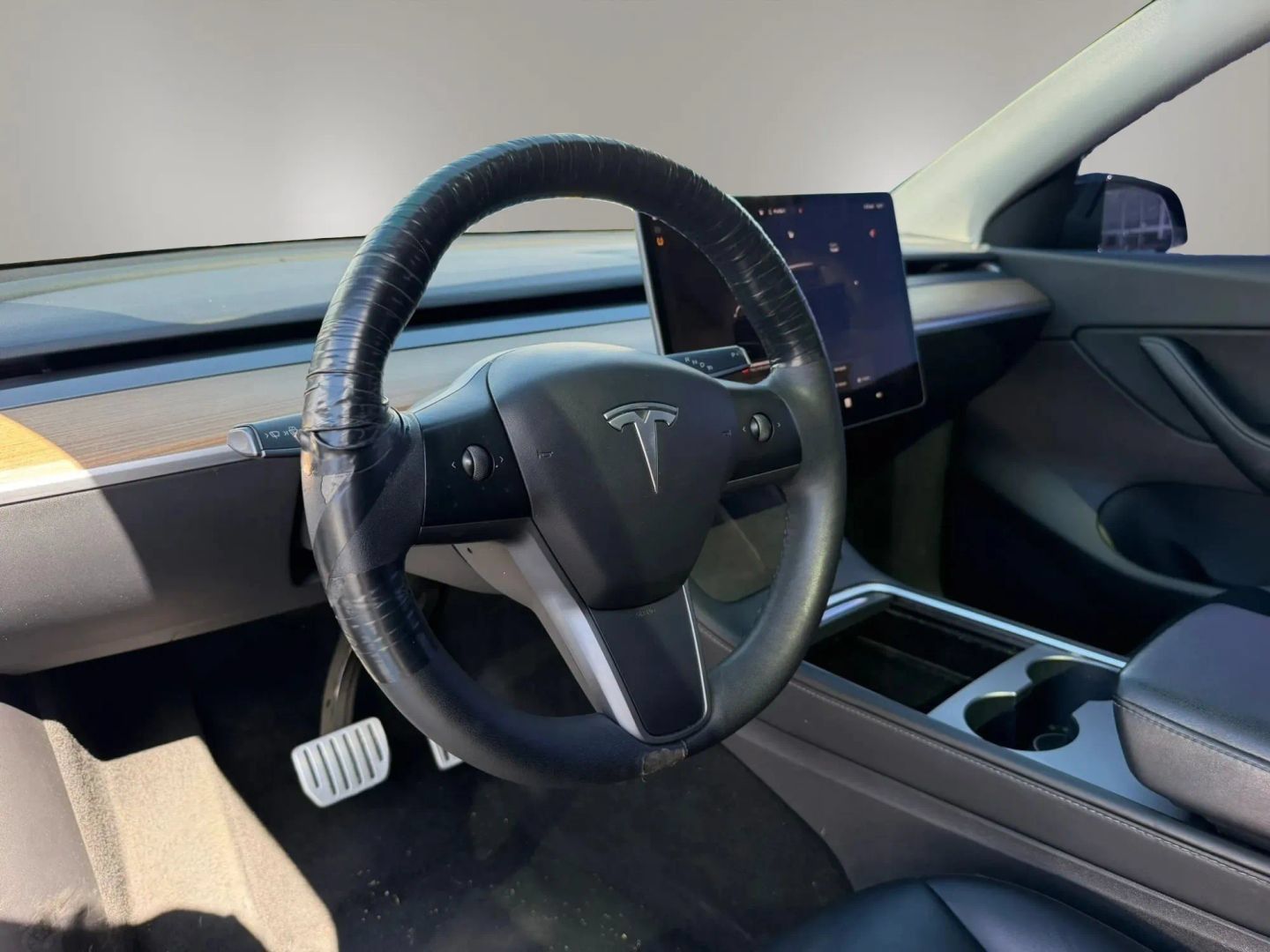 Used 2022 Tesla Model Y Performance AWD/4WD image 11