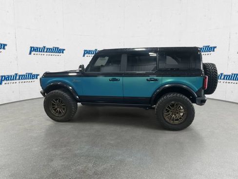 Used 2025 Ford Bronco Outer Banks AWD/4WD image 9