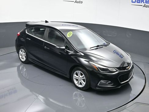 Used 2018 Chevrolet Cruze LT w/ Convenience Package image 43