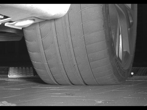 Used 2019 BMW X6 xDrive50i w/ M Sport Package image 16