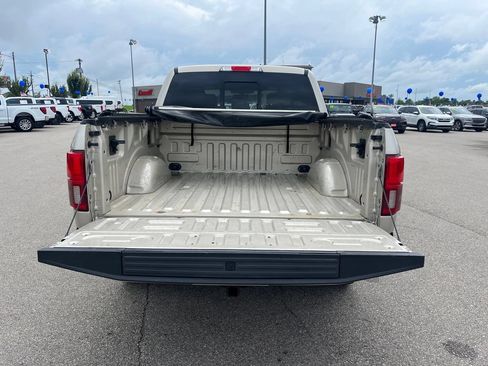 Used 2018 Ford F150 King Ranch w/ Equipment Group 601A Luxury AWD/4WD image 26