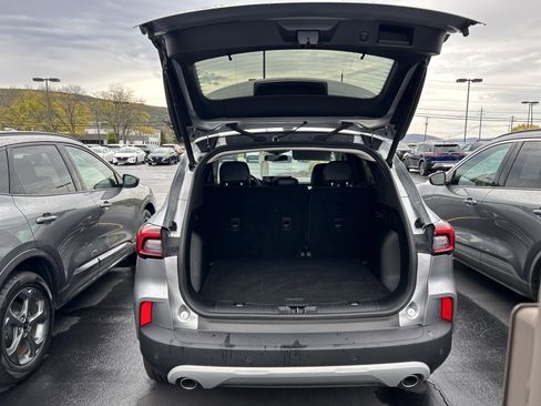 Used 2023 Ford Escape Platinum image 44