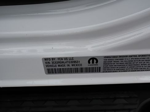 New 2026 RAM 2500 Laramie w/ Night Edition AWD/4WD image 16