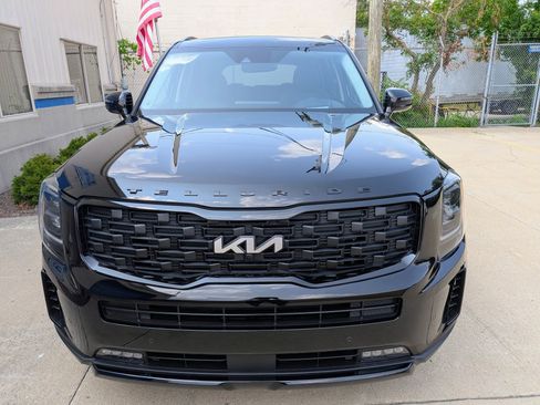 Used 2021 Kia Telluride SX w/ SX Prestige Package AWD/4WD image 2