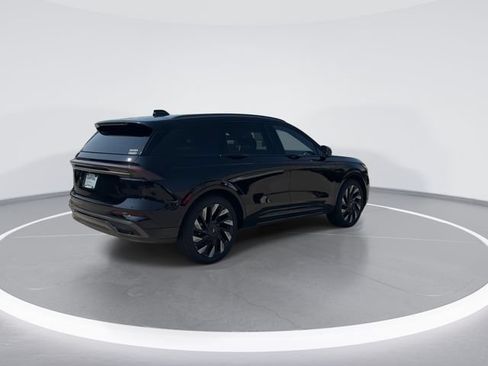 Certified 2024 Lincoln Nautilus Reserve w/ Equipment Group 203A AWD/4WD image 3