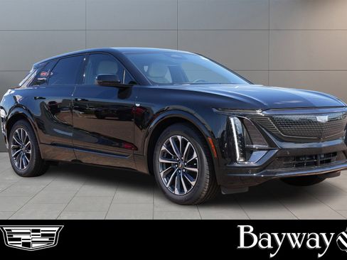 New 2025 Cadillac Lyriq Sport image 3